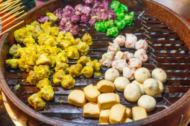 dim sum bir gemi içinde