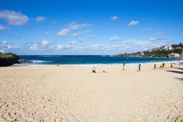 Coogee Beach za slunečného dne, Sydney, Austrálie — Stock fotografie