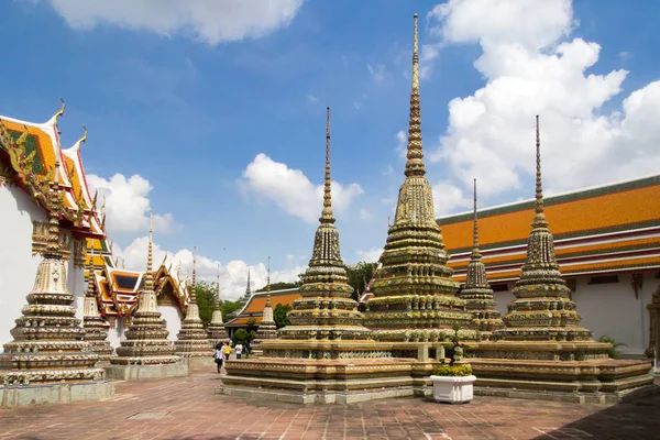 Stupas in Wat Po — Stock Photo, Image