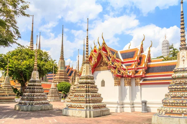 Stupas en Wat Pho — Foto de Stock