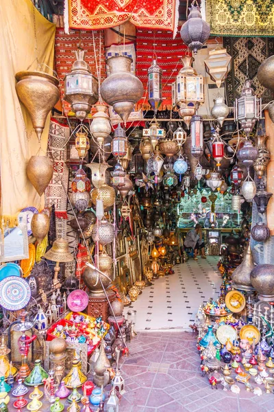 Loja venda de lâmpadas Marrakech — Fotografia de Stock