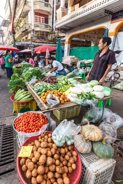 Street stalls waiting for business — Stock Photo, Image