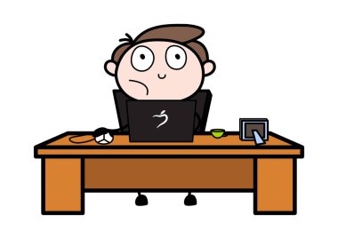 Laptop'ta Çalışırken Yüz Yapma - Ofis İşadamı İstihdam