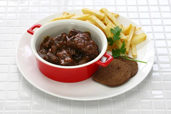 Karbonat flamande, Flaman yahnisi, Belçika mutfağı.