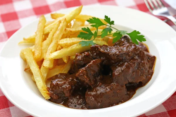 carbonade flamande, Flaman sığır eti güveç, Belçika mutfağı