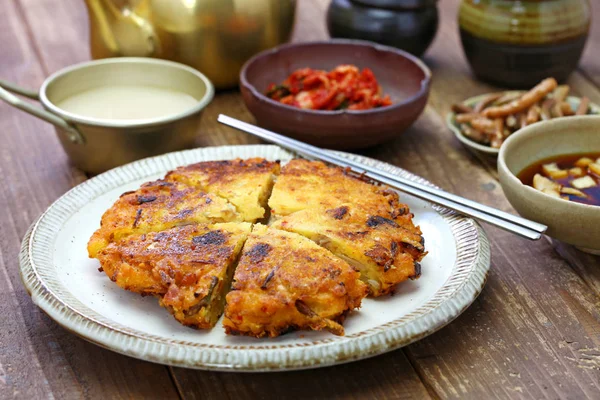 Bindaetteok Koreaanse Mung Bean Pannenkoek — Stockfoto