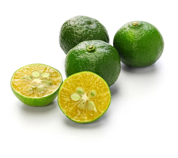 Citrus Depressa Taiwan Mandarine Hirami Zitrone Dünnhäutige Flache Zitrone Isoliert — Stockfoto