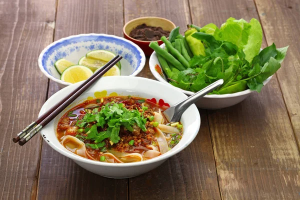 Lao Khao Soi Sopa Macarrão Arroz Com Carne Picada Picante — Fotografia de Stock