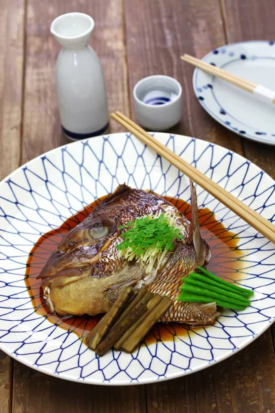 Σιγοβράσει Τσιπούρα Κεφάλι Tai Καμία Kabutoni Ιαπωνική Κουζίνα — Φωτογραφία Αρχείου