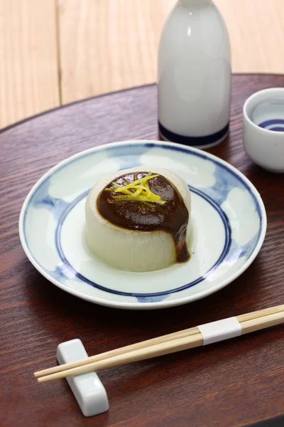 Furofuki Daikon Simmered Japanese Radish Served Miso Sauce Vegetarian Cuisine — Stock Photo, Image