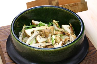 Matsutake gohan, matsutake mantar, Japon gıda ile pişmiş pirinç