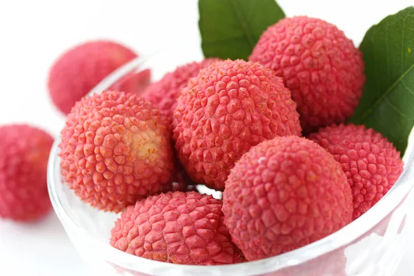 Litchi Freschi Isolati Sfondo Bianco — Foto Stock