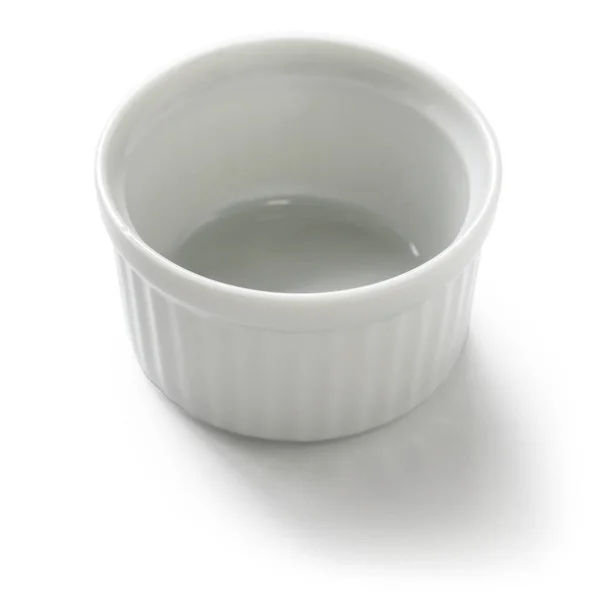 Ramekin Vazio Isolado Fundo Branco — Fotografia de Stock