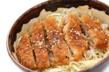 sos katsudon, pirinç, Japon yerel gıda Tonkatsu soslu derin kızarmış domuz pirzolası