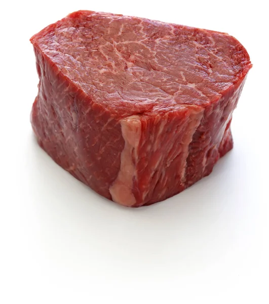 Raw Beef Romp Blok Vlees Geïsoleerd Witte Achtergrond — Stockfoto