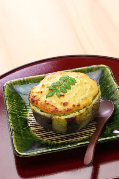 Kamo Nasu Dengaku 烤圆茄子与味精酱 传统的日本京都美食 — 图库照片
