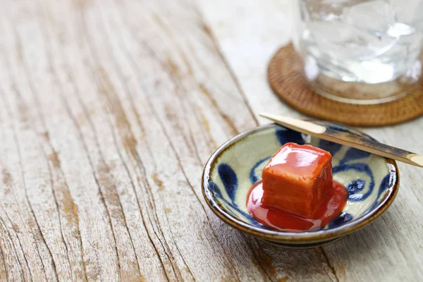 Tofuyo Tofu Duro Sumergido Malta Roja Awamori Comida Deliciosa Japonesa — Foto de Stock