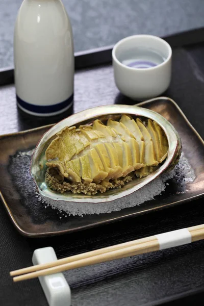 Ångad Abalone Med Sake Awabi Ingen Sakamushi Japanska Köket — Stockfoto