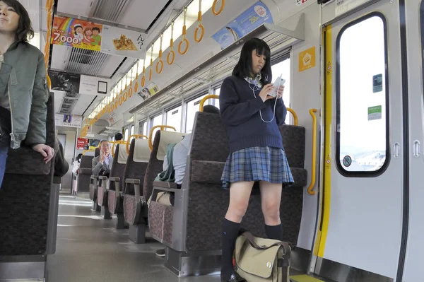 Kyoto Japan November 2014 Mensen Rijden Kyoto Metro — Stockfoto
