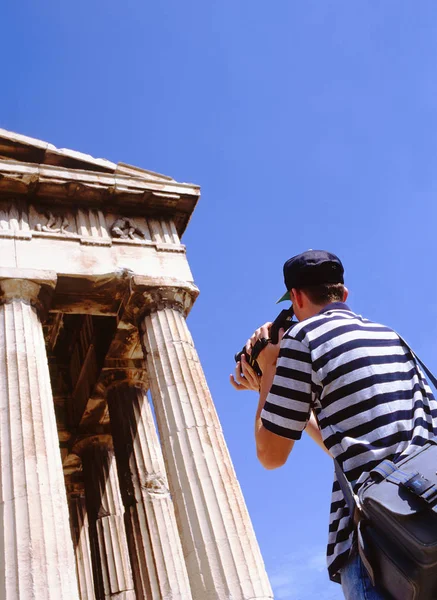 Athens Griekenland Juli 2013 Toeristische Nemen Foto Van Het Hephaisteion — Stockfoto