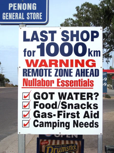 Penong Australia Marzo 2018 Señal Advertencia Inicio Una Zona Remota — Foto de Stock