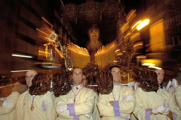 Málaga Spanien Mars 2016 Costaleros Med Tronos Semana Santa Processionen — Stockfoto