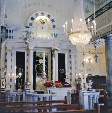 Cebelitarık Flaman sinagog 1799 doğru Nefusot Yehuda sinagog görünümü Ark.This Sinagogu eski Hollanda gümrük ve hizmet sırası döner. Therfore Ayrıca Hollandalı sinagog denir