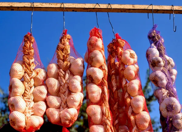 Knoflookverkoop Een Boerenmarkt Provence Frankrijk Europa — Stockfoto