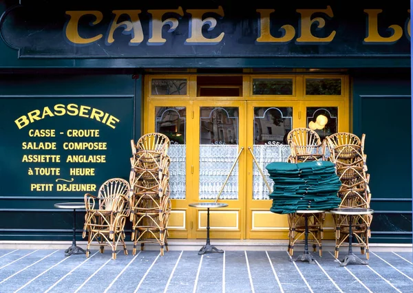 Chairs Piled Closed Cafe France Corona Crisis Text Wall French — Stock Photo, Image