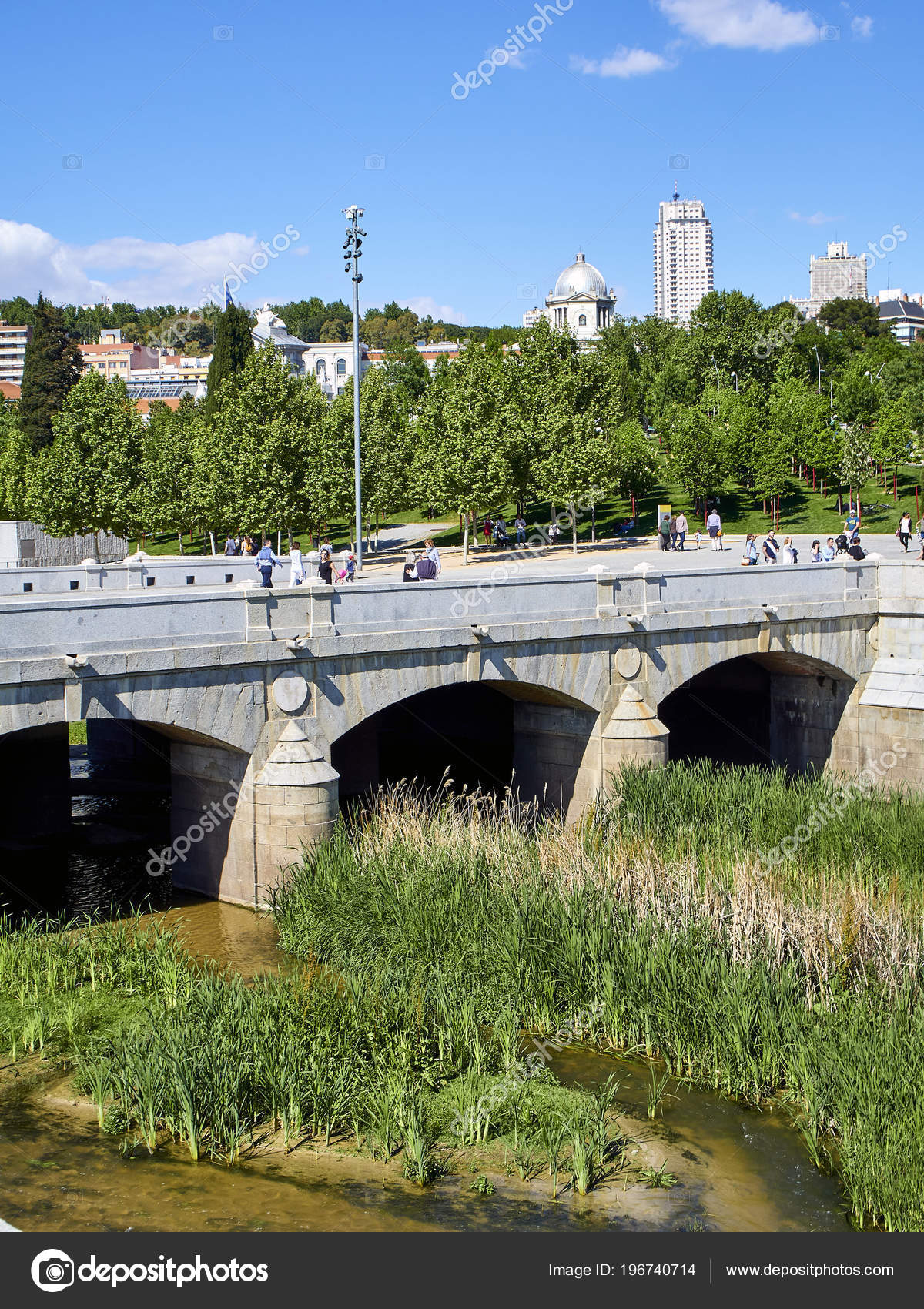 puente del rey madrid rio