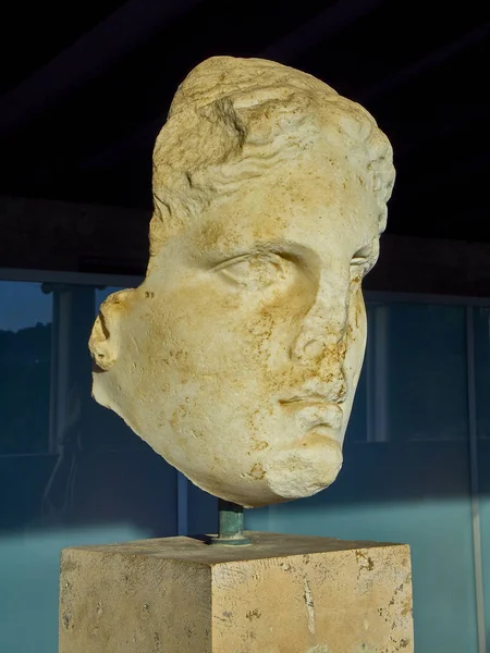 Ateny Grecja Lipca 2018 Twarz Greckiej Rzeźby Galerii Budynku Stoa — Zdjęcie stockowe