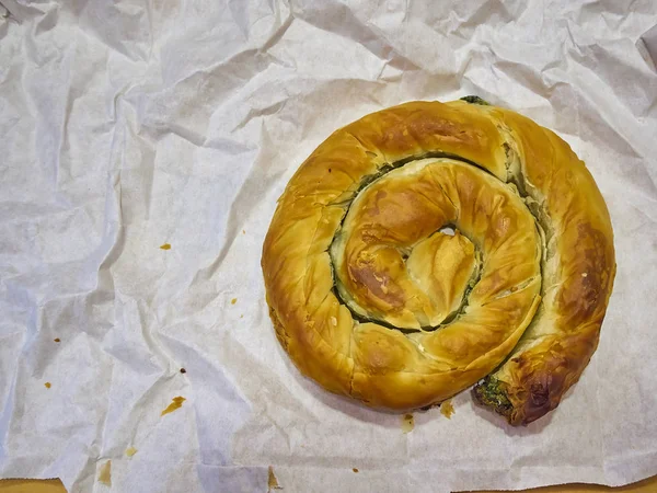 Traditional Spanakotiropita Spinach Feta Cheese Pie Typical Greek Street Food — Stock Photo, Image