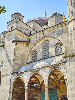 Kuzey-Doğu cephe detay Sultan Ahmet Camii Camii, Sultanahmet Camii olarak da bilinir. Istanbul, Türkiye.