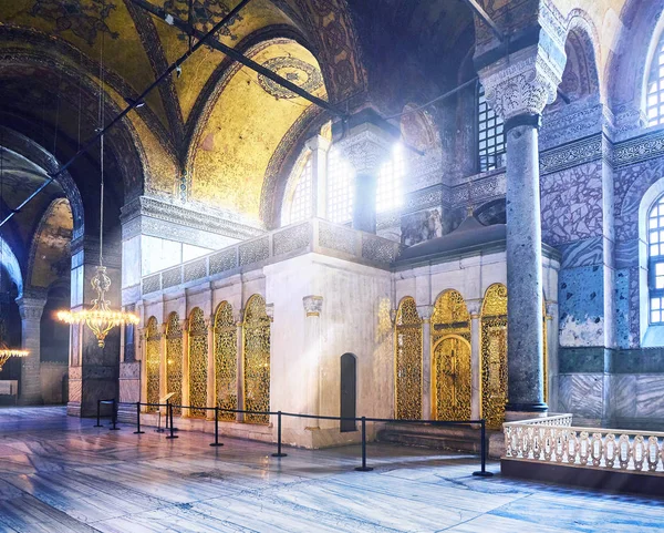 Istanbul Turquie Juillet 2018 Bibliothèque Mahmud Angle Sud Nef Mosquée — Photo