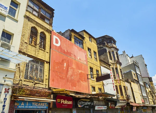 Istanbul Turkey July 2018 Typical Buildings Fermeneciler Street Karakoy District — Stock Photo, Image