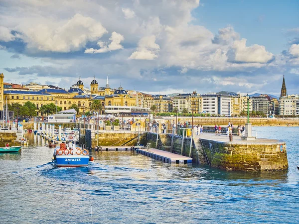 San Sebastián España Agosto 2018 Puerto San Sebastián Con Centro — Foto de Stock