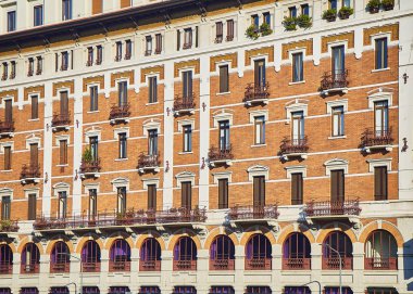 Tipik bina Milan, Lombardiya, İtalya.