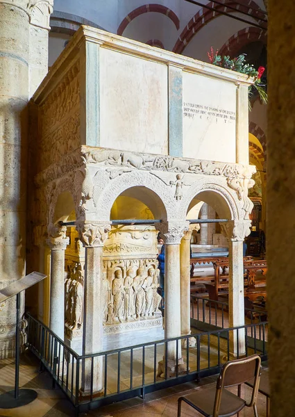 Milán Italia Diciembre 2018 Detalle Apóstoles Sarcófago Estilicón Nave Basílica — Foto de Stock