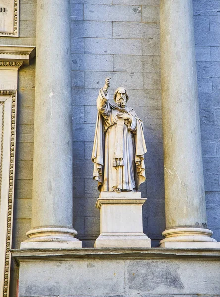 Monumento San Lazzaro All Ingresso Principale Della Basilica Mauriziana San — Foto Stock