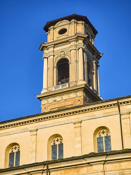 圣乔瓦尼大教堂钟楼 从圣乔瓦尼广场上欣赏风景 皮埃蒙特 意大利 — 图库照片