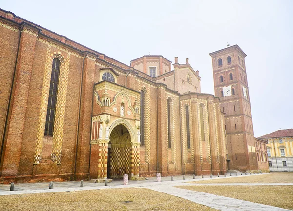 Boční Fasáda Cattedrale Santa Maria Assunta San Gottardo Asti Katedrály — Stock fotografie