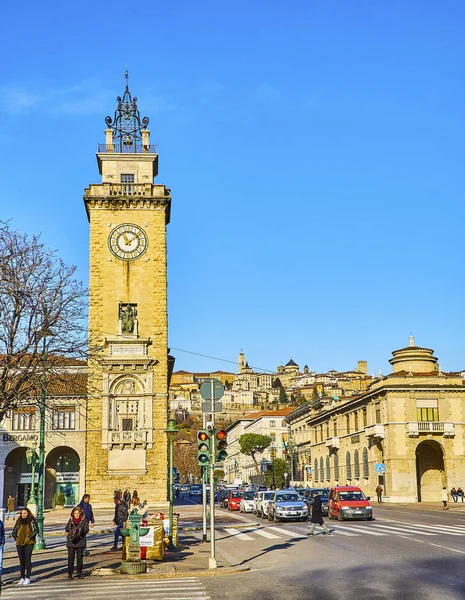 Bergamo Włochy Stycznia 2019 Pomnik Wieża Torre Dei Caduti Poświęcony — Zdjęcie stockowe