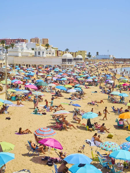 La Caleta Beach. Uitzicht vanaf de Avenue Duque de Najera. Cadiz. Andalusië, Spanje. — Stockfoto