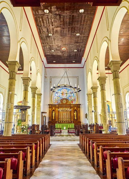 Catedral da Santíssima Trindade. Gibraltar, território britânico ultramarino. Reino Unido . — Fotografia de Stock