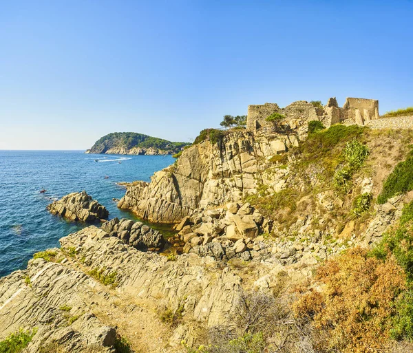 Punta de Sant Esteve. Palamos, Girona, Espanha . — Fotografia de Stock