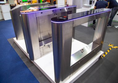 Otomatik elektronik giriş kontrol bilet kapı sistemi