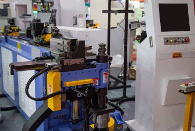 Otomatik Cnc 3d tüp boru bükme makinası