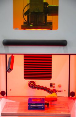 3d lazer makine oyma iş parças yüzeyi işaretleme