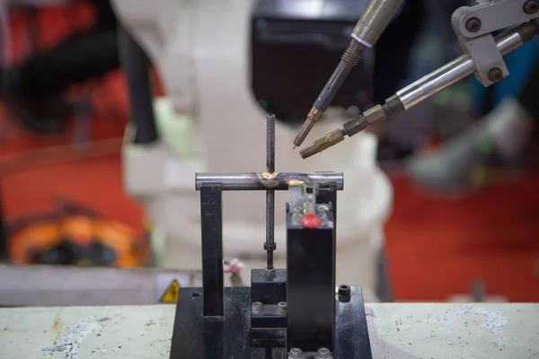 Robotic Arm Tig Welding Machine Welding Steel Workpiece — Stock Photo, Image
