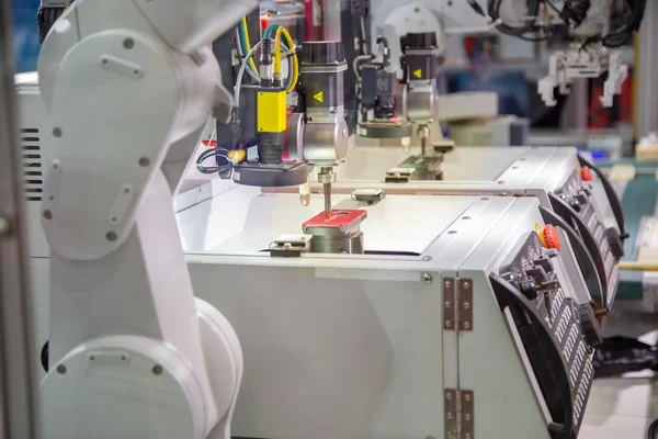 Caja Robótica Carga Descarga Del Brazo Para Grabar Una Máquina —  Fotos de Stock